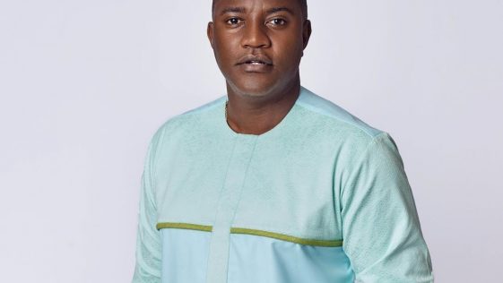 John Dumelo