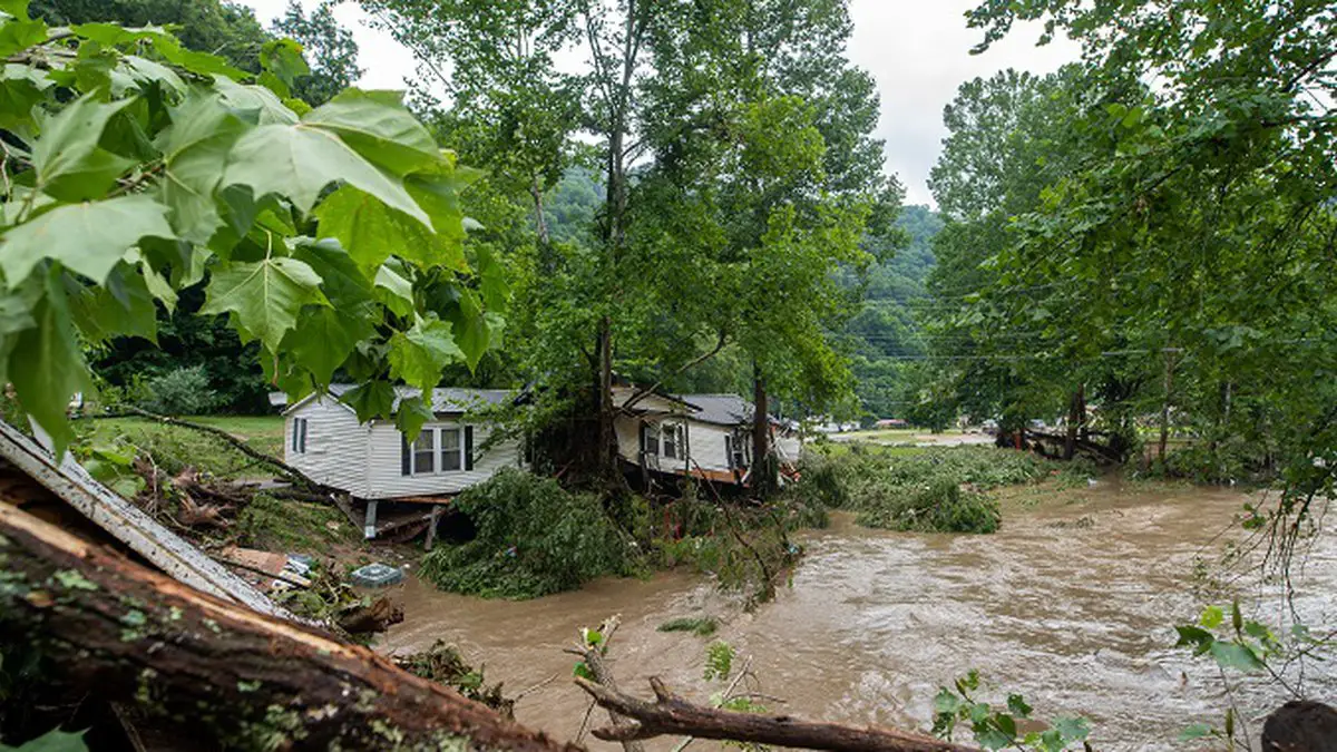 Virginia Flood: 40 People Missing After Flooding Sweeps Through ...